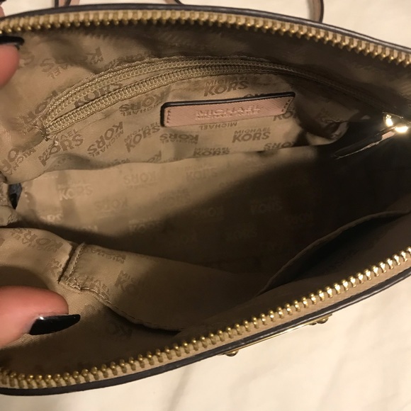 Blush Michael Kors Crossbody - Picture 3 of 4